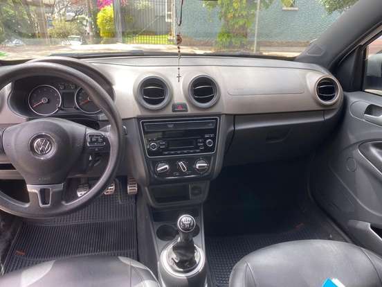 VOLKSWAGEN-SAVEIRO-2013