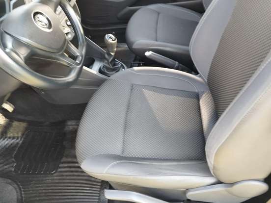VOLKSWAGEN-SAVEIRO-1.6 MSI TRENDLINE CS 8V FLEX 2P MANUAL VOLKSWAGEN-SAVEIRO-2017