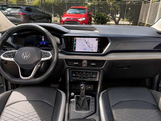 VOLKSWAGEN-TAOS-1.4 250 TSI TOTAL FLEX COMFORTLINE AUTOMÁTICO VOLKSWAGEN-TAOS-2023