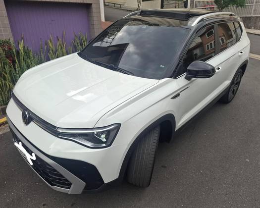 VOLKSWAGEN TAOS 1.4 250 TSI TOTAL FLEX HIGHLINE AUTOMÁTICO