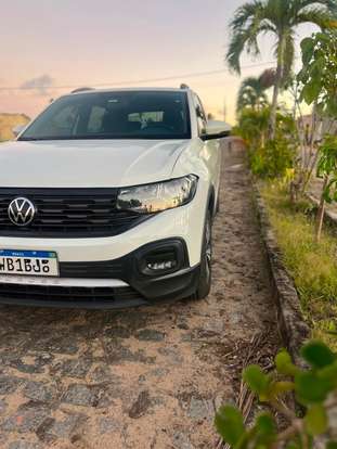 VOLKSWAGEN-T-CROSS-2022