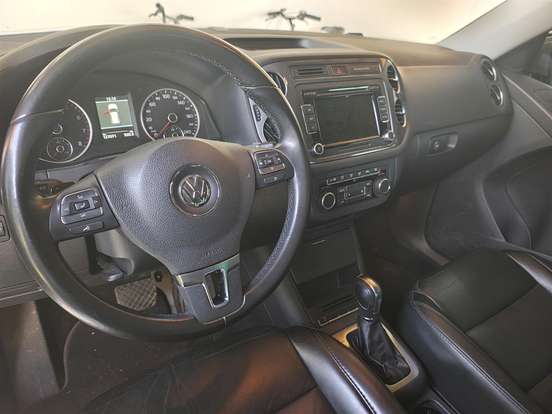 VOLKSWAGEN-TIGUAN-2.0 TSI R-LINE 16V TURBO GASOLINA 4P TIPTRONIC VOLKSWAGEN-TIGUAN-2013