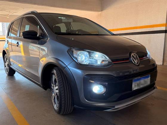 VOLKSWAGEN UP 1.0 170 TSI TOTAL FLEX XTREME 4P MANUAL