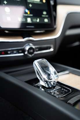 VOLVO-XC60-2.0 T8 PHEV PLUS AWD GEARTRONIC VOLVO-XC60-2026