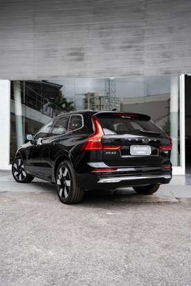 VOLVO-XC60-2026