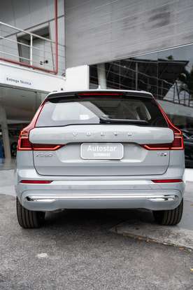 VOLVO-XC60-2026