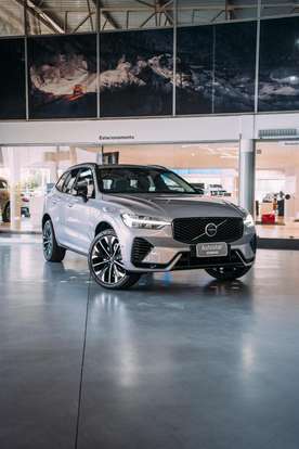 VOLVO-XC60-2026