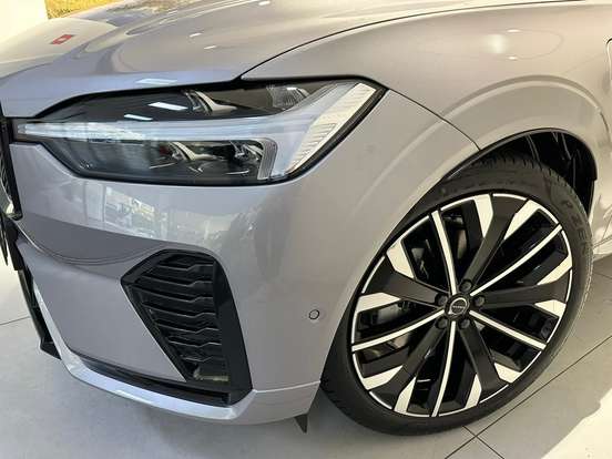 VOLVO-XC60-2.0 T8 PHEV ULTRA DARK AWD GEARTRONIC VOLVO-XC60-2025