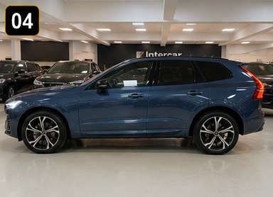 VOLVO-XC60-2022