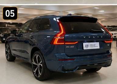 VOLVO-XC60-2022