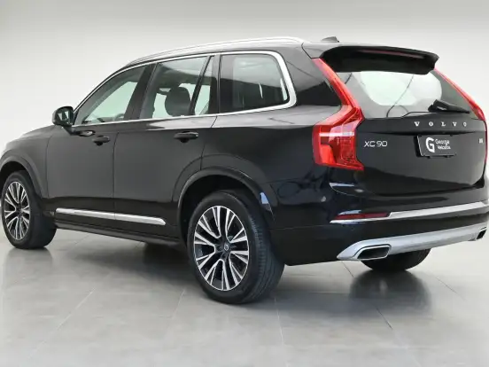 VOLVO-XC90-2.0 T8 HYBRID MOMENTUM AWD GEARTRONIC VOLVO-XC90-2021