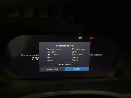 VOLVO-XC90-2023