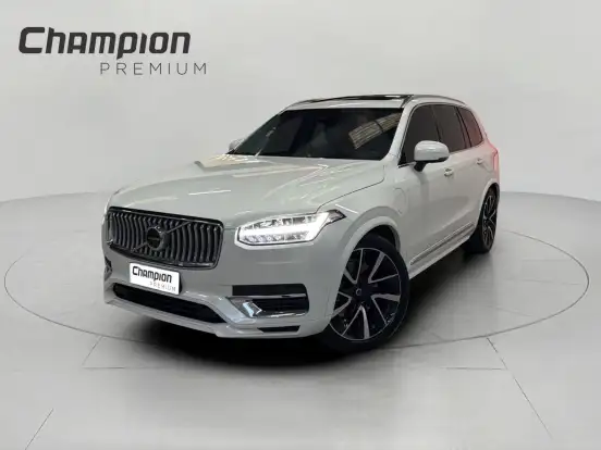 VOLVO-XC90-2023