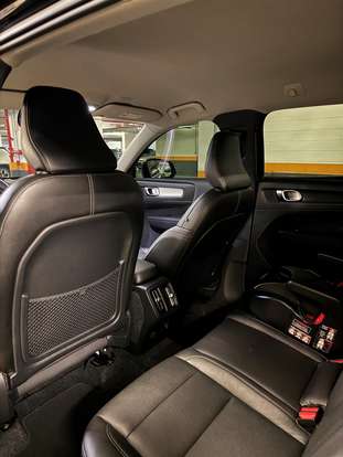 VOLVO-XC40-2.0 T4 GASOLINA MOMENTUM GEARTRONIC VOLVO-XC40-2020