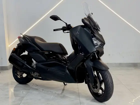 YAMAHA XMAX 250 CONNECTED ABS 