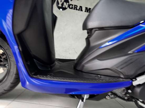YAMAHA-FLUO 125 HYBRID CONNECTED ABS-2025