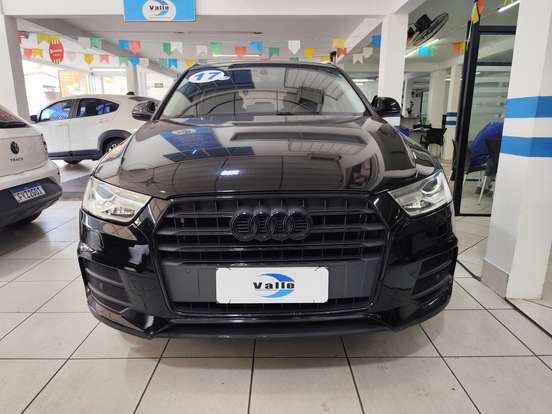 AUDI-Q3-2017