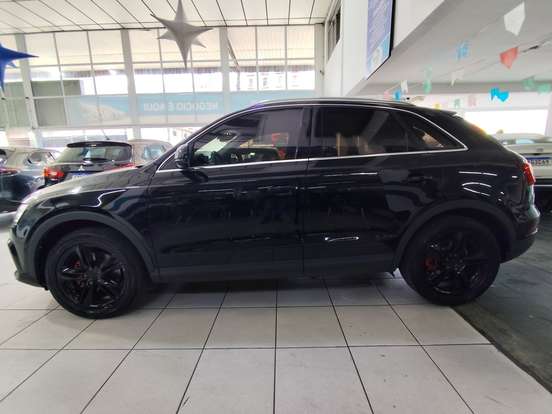 AUDI-Q3-2017