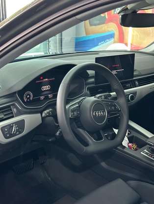 AUDI-A4-2024