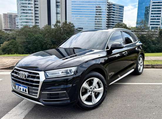 AUDI-Q5-2017