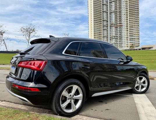AUDI-Q5-2.0 TFSI GASOLINA SECURITY S TRONIC AUDI-Q5-2017