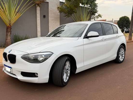 BMW-118i-2013