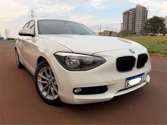 BMW-118i-2013