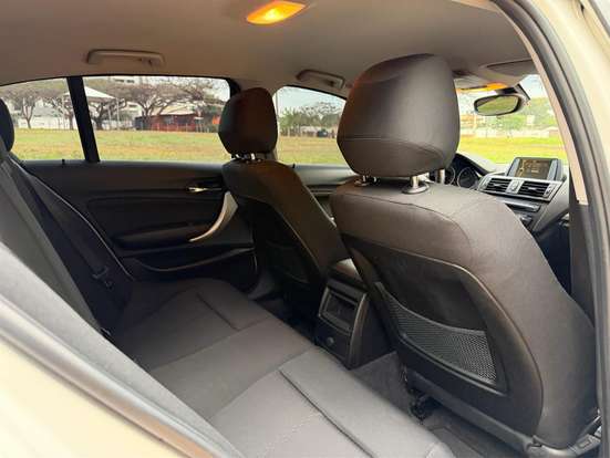 BMW-118i-1.6 16V TURBO GASOLINA 4P AUTOMÁTICO BMW-118i-2013