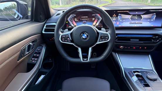 BMW-320i-2025