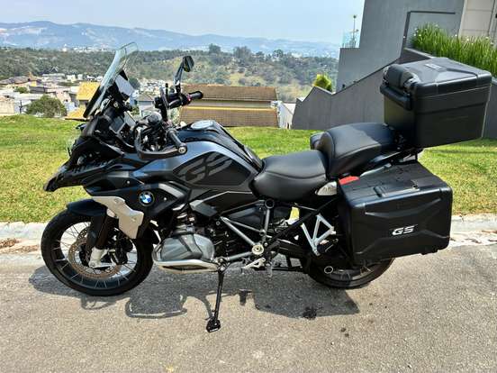 BMW-R 1250 GS PREMIUM TRIPLE BLACK BMW-R 1250 GS PREMIUM TRIPLE BLACK-2024