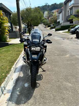BMW-R 1250 GS PREMIUM TRIPLE BLACK-2024
