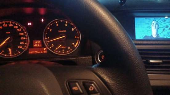 BMW-X1-2011