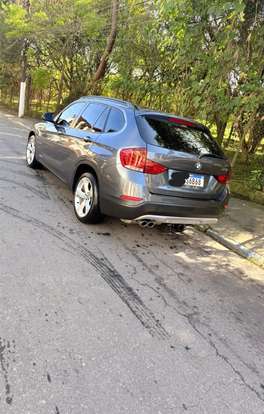 BMW-X1-2015
