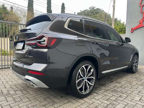 BMW-X3-2.0 16V HÍBRIDO X LINE XDRIVE30E STEPTRONIC BMW-X3-2024