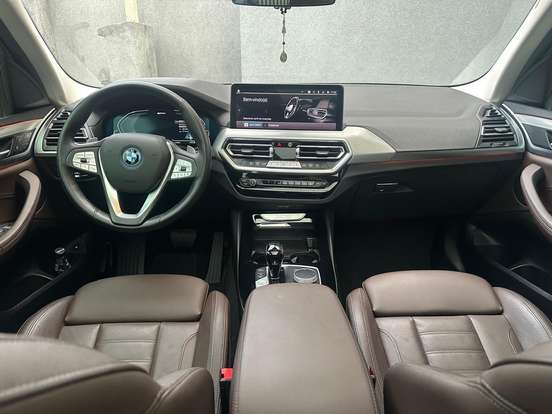 BMW-X3-2024