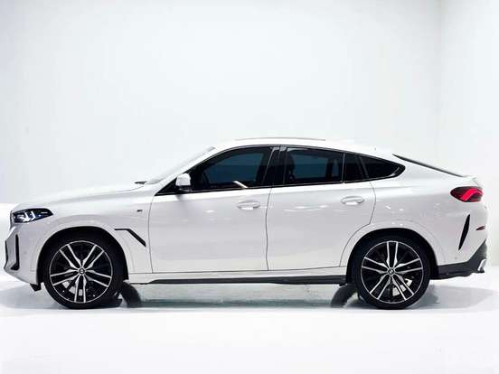 BMW-X6-3.0 TWINPOWER GASOLINA XDRIVE40I M SPORT AUTOMÁTICO BMW-X6-2023