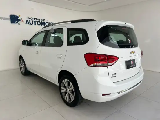 CHEVROLET-SPIN-1.8 PREMIER 8V FLEX 4P AUTOMÁTICO CHEVROLET-SPIN-2023