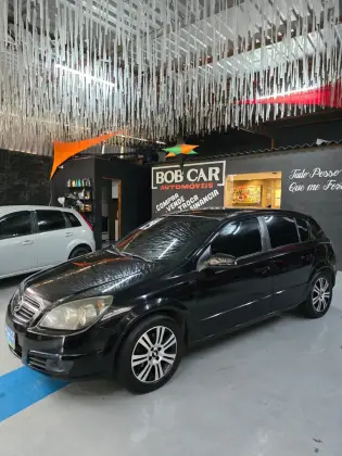 CHEVROLET VECTRA 2.0 MPFI GT-X HATCH 8V FLEX 4P MANUAL CHEVROLET VECTRA 2.0 MPFI GT-X HATCH 8V FLEX 4P MANUAL