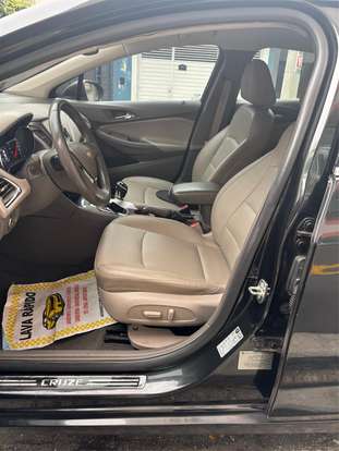 CHEVROLET-CRUZE-2018