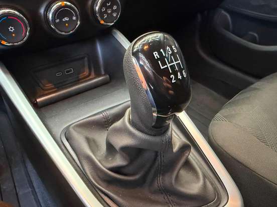 CHEVROLET-ONIX-2025