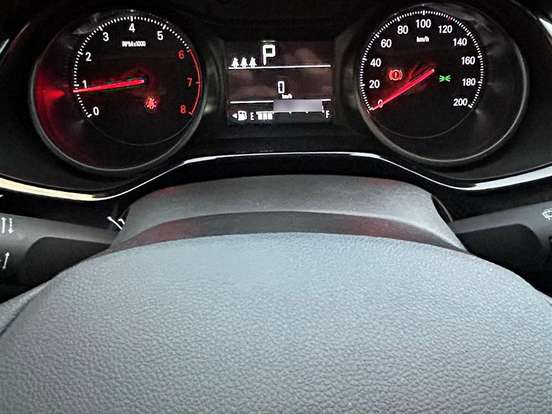 CHEVROLET-ONIX-1.0 TURBO FLEX AUTOMÁTICO CHEVROLET-ONIX-2025