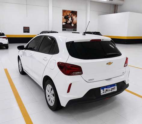 CHEVROLET-ONIX-2022