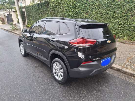 CHEVROLET-TRACKER-2021