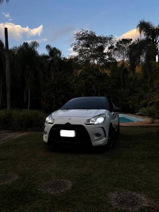CITROËN DS3 1.6 THP GASOLINA SPORT CHIC MANUAL