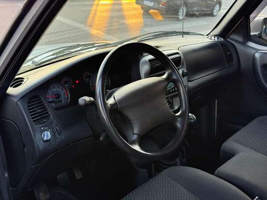 FORD-RANGER-2.3 XLS SPORT 16V 4X2 CS GASOLINA 2P MANUAL FORD-RANGER-2012