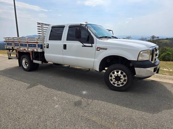 FORD F-4000 2.8 ISF DIESEL 4X4 MANUAL