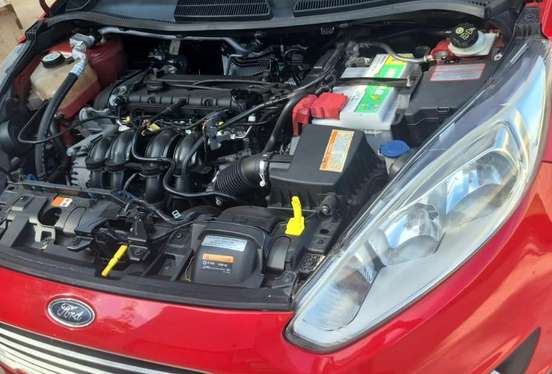 FORD-FIESTA-2013