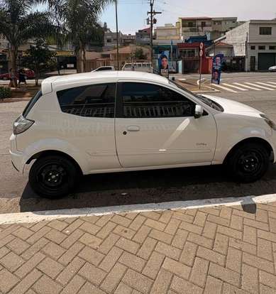 FORD-KA-2012