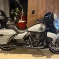 HARLEY-DAVIDSON STREET GLIDE ULTRA HARLEY-DAVIDSON STREET GLIDE ULTRA