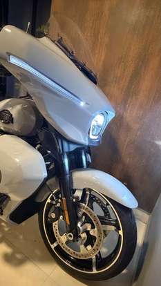 HARLEY-DAVIDSON-STREET GLIDE ULTRA-2025